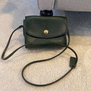 Coach vintage green crossbody bag